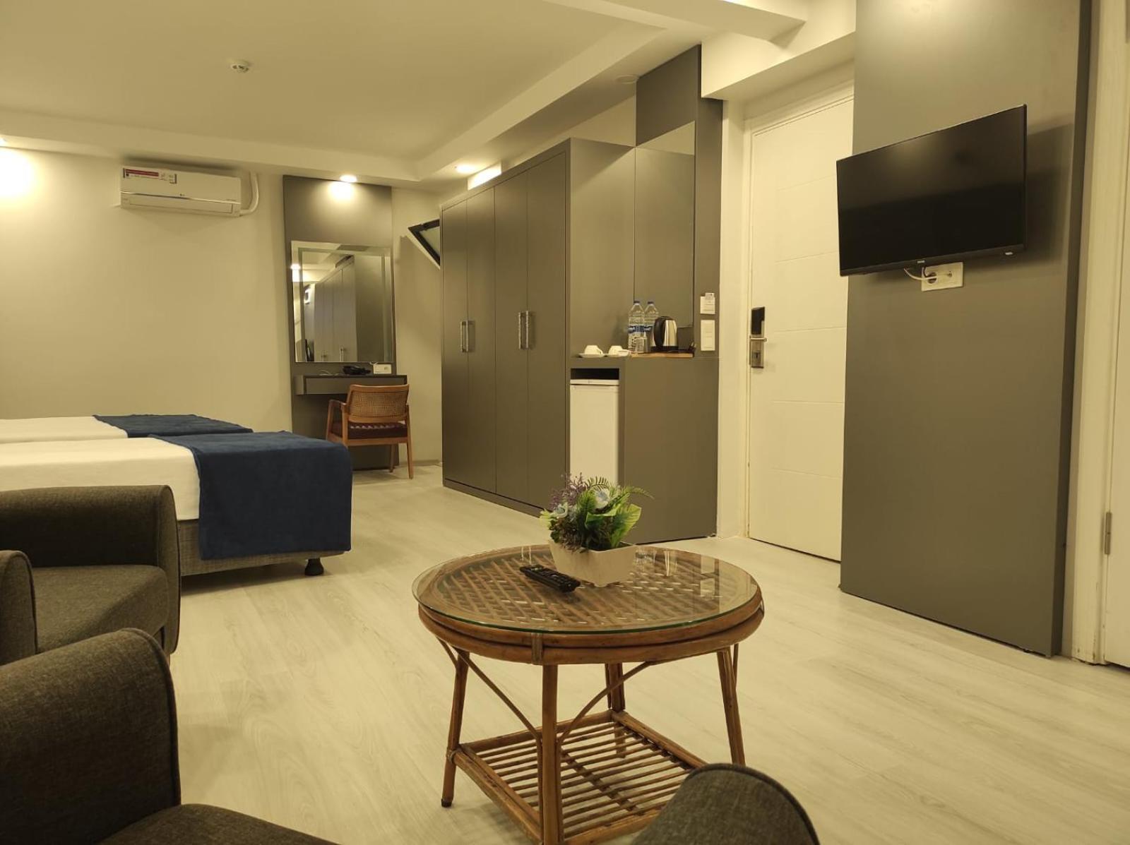 Hotel Esve Istanbul Exterior photo